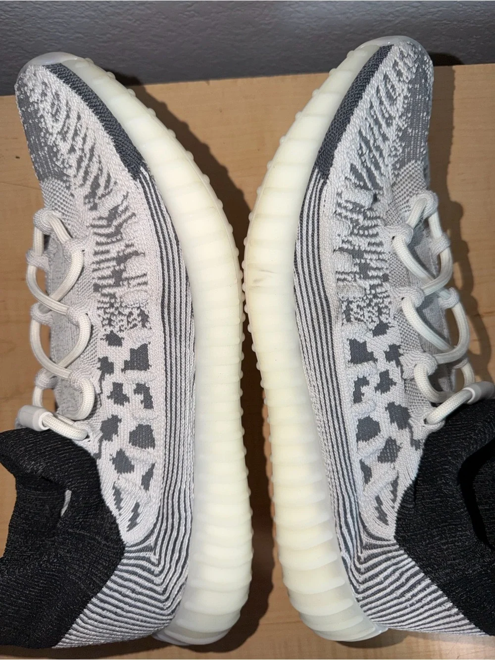 Yeezy 350 V2 CMPCT Slate White Mens 12.5 adidas Originals New in Box IG9608